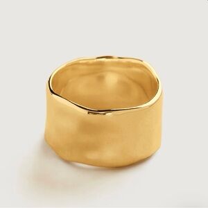 Monica Vinader Siren Muse Bold Ring
18k Gold Vermeil